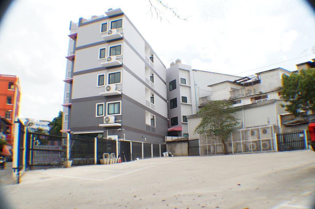 Ma Non Nont Hotel & Apartment Nonthaburi Eksteriør bilde
