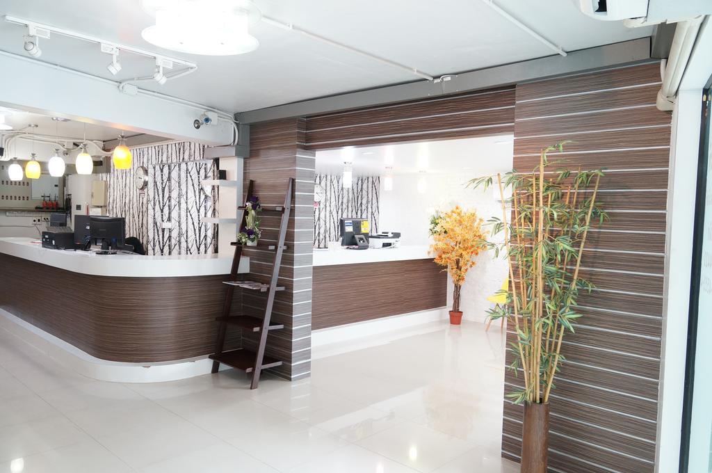 Ma Non Nont Hotel & Apartment Nonthaburi Eksteriør bilde